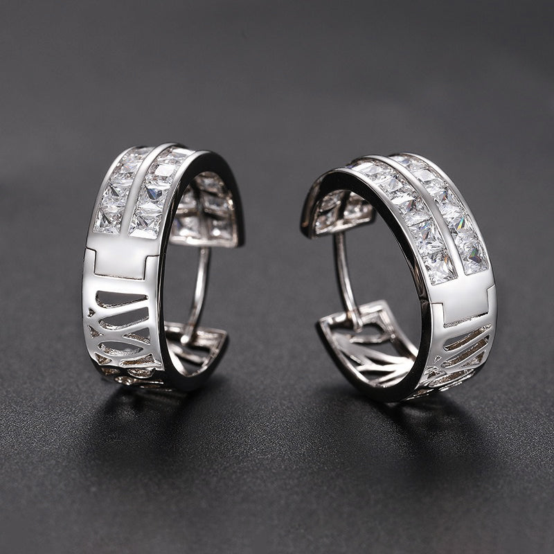 Hollow True Cut Hoop Earrings